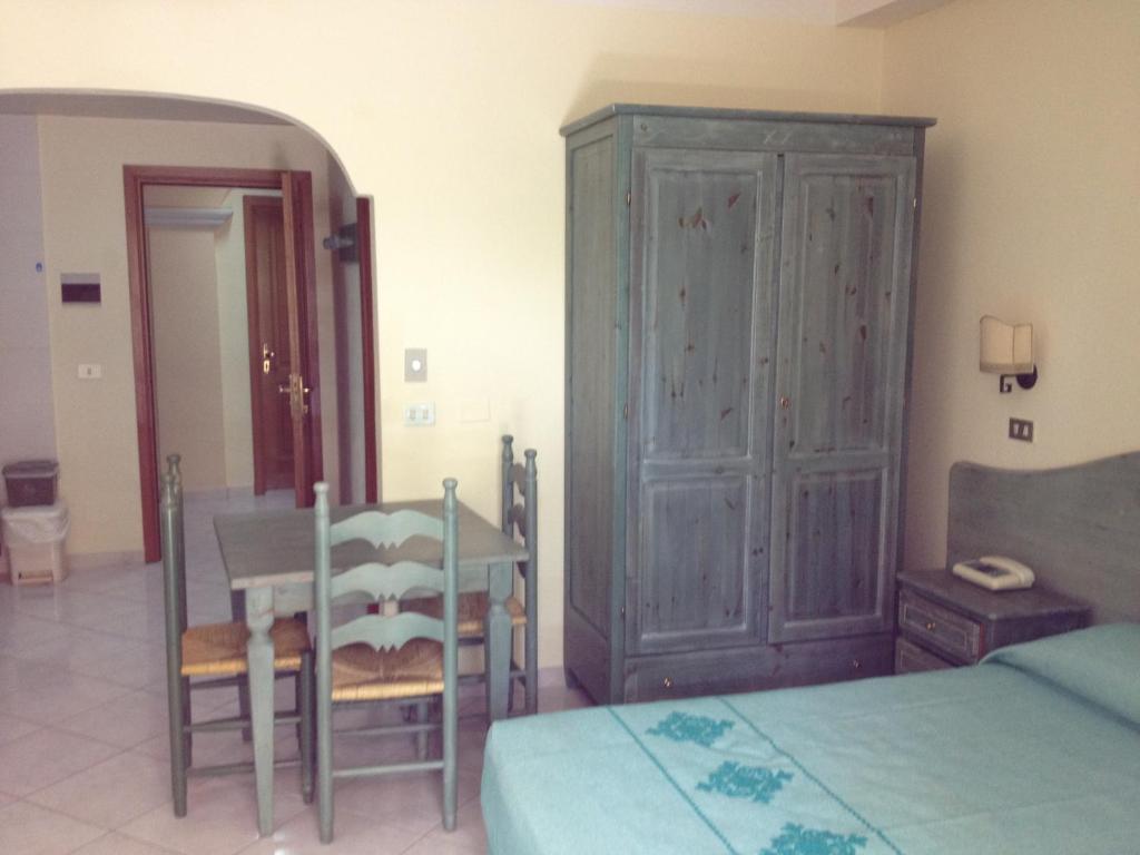 Residence Marina Palace Orosei Phòng bức ảnh